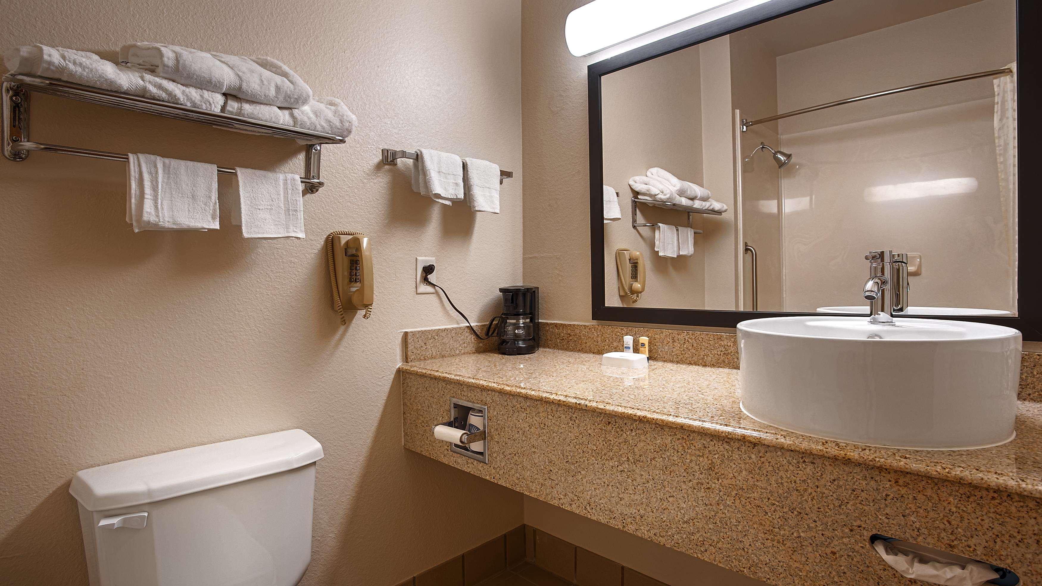Best Western Northwest Inn Dallas Exterior photo